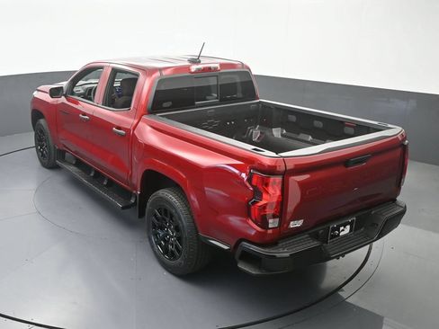 Used 2026 Chevrolet Colorado W/T w/ WT Custom Package RWD image 41