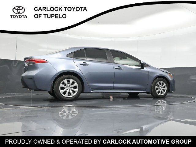 Used 2026 Toyota Corolla LE FWD image 53
