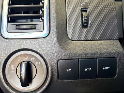 Used 2012 Ford Escape Limited FWD image 21