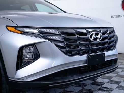 Certified 2024 Hyundai Tucson SEL AWD/4WD image 13