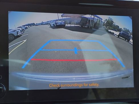 Used 2025 Toyota Corolla LE image 18