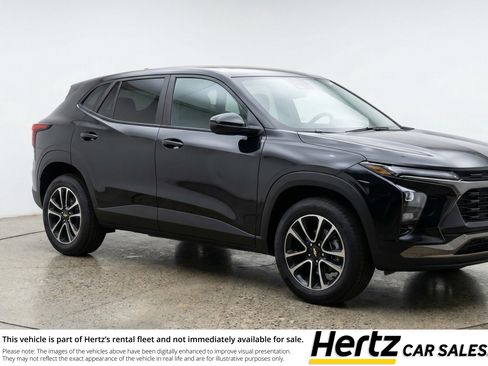 Used 2025 Chevrolet TrailBlazer LT image 1