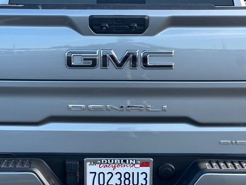 Used 2023 GMC Sierra 1500 Denali Ultimate AWD/4WD image 48