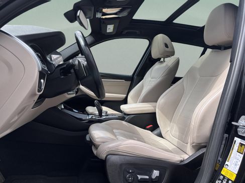 Used 2019 BMW X3 xDrive30i w/ Convenience Package image 16