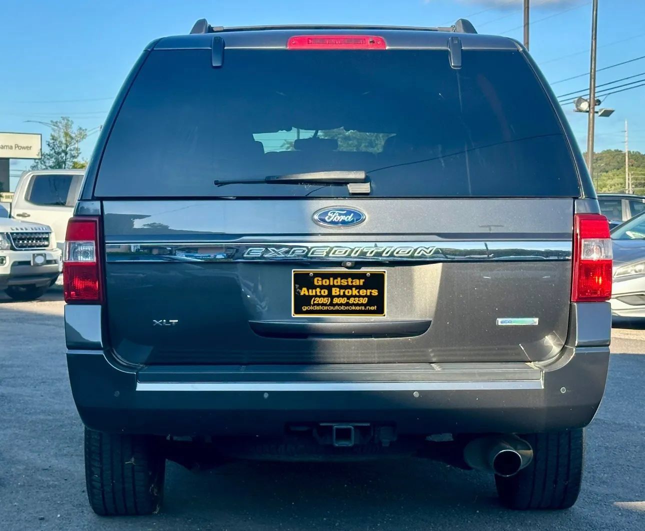 Used 2017 Ford Expedition EL XLT w/ Equipment Group 202A RWD image 4