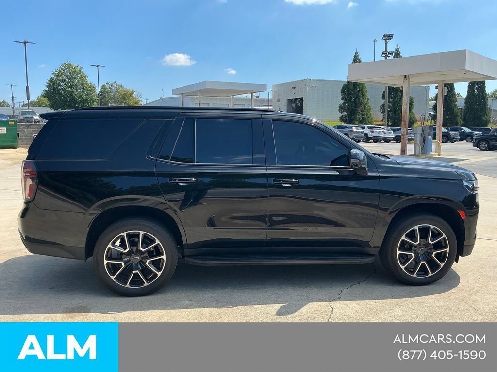 Used 2022 Chevrolet Tahoe RST w/ Luxury Package AWD/4WD image 8