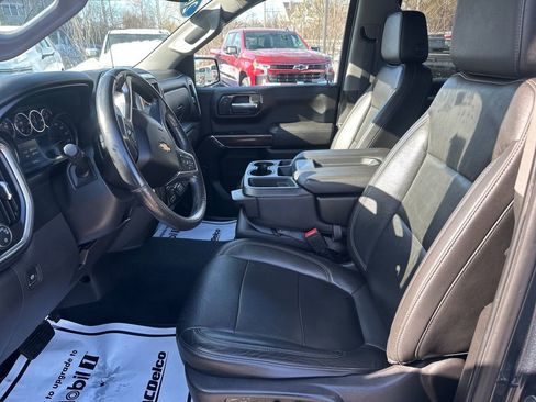 Used 2020 Chevrolet Silverado 1500 LT w/ Convenience Package image 9