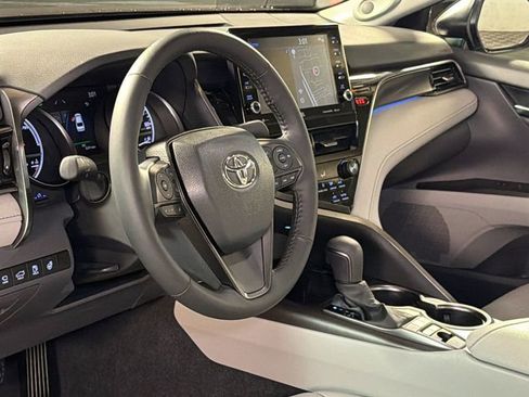 Used 2024 Toyota Camry XSE w/ Navigation Package image 26