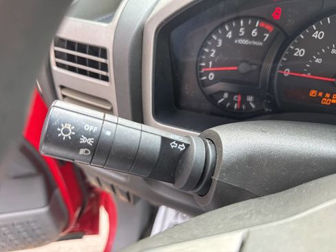 Used 2006 Nissan Titan XE image 25