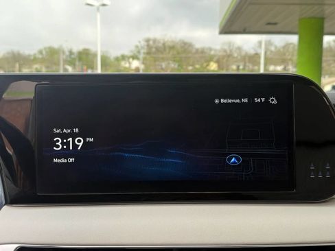 Used 2023 Hyundai Palisade Calligraphy image 12