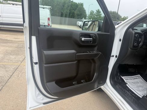 Used 2019 Chevrolet Silverado 1500 W/T w/ WT Fleet Convenience Package AWD/4WD image 8