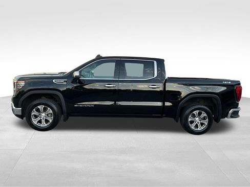 Used 2025 GMC Sierra 1500 SLT AWD/4WD image 2