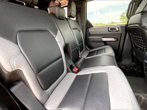 Used 2022 Ford Bronco Black Diamond AWD/4WD image 26