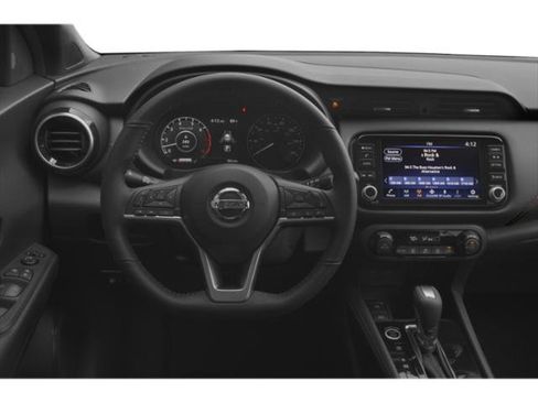 Used 2022 Nissan Kicks SR FWD image 14