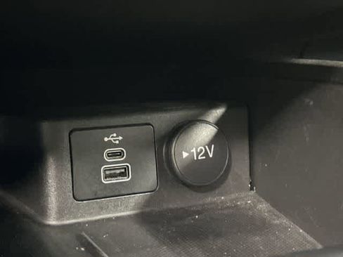 Used 2025 Ford Escape ST-Line Select AWD/4WD image 25