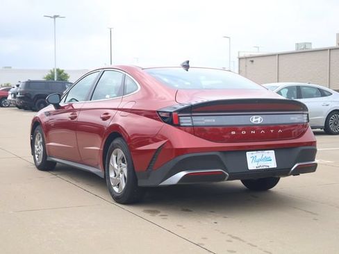 Certified 2025 Hyundai Sonata SE FWD image 6