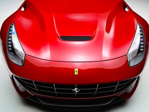 Used 2015 Ferrari F12 Berlinetta image 31
