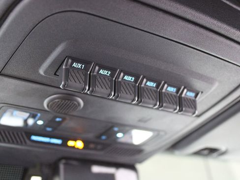 Used 2022 Ford Bronco Outer Banks image 26