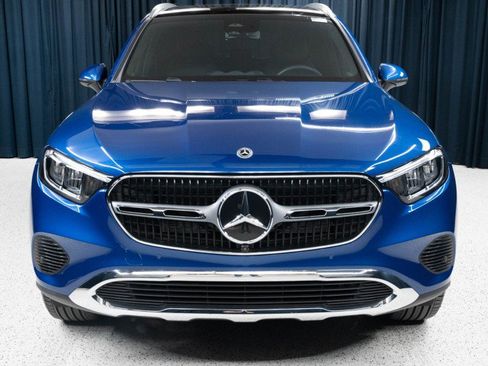 Certified 2026 Mercedes-Benz GLC 300 image 2