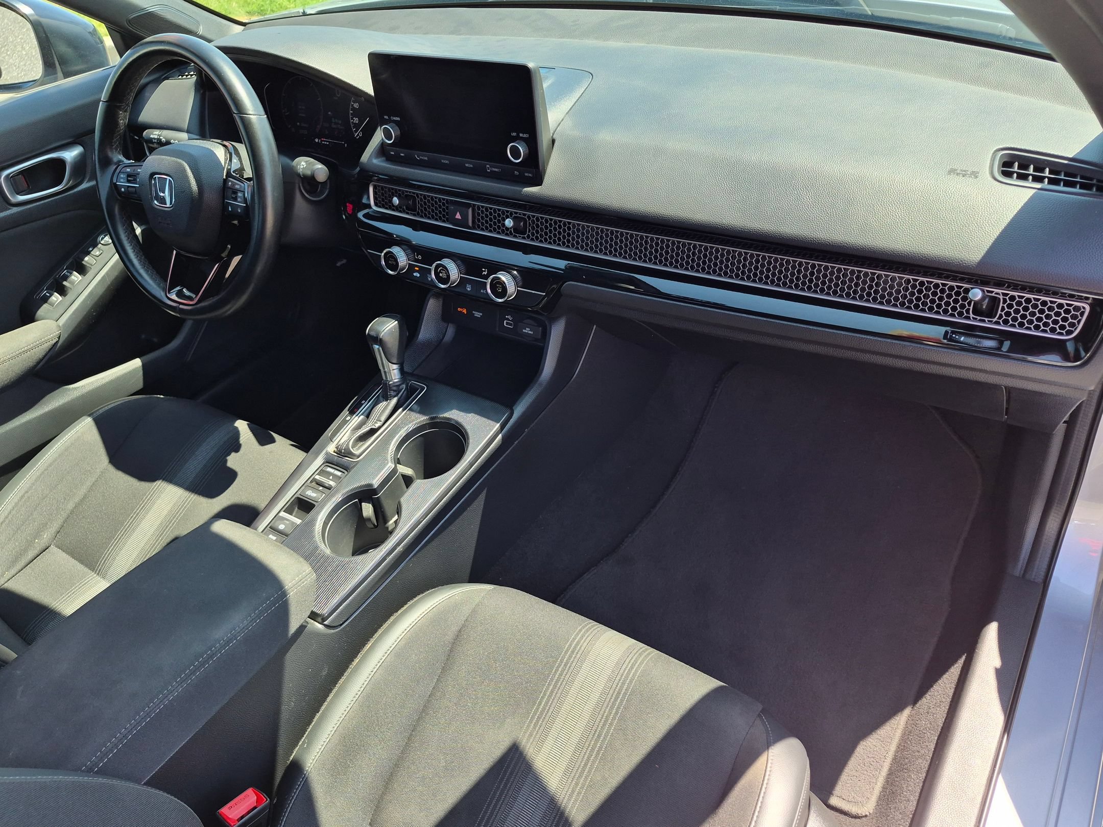 Used 2023 Honda Civic Sport image 36