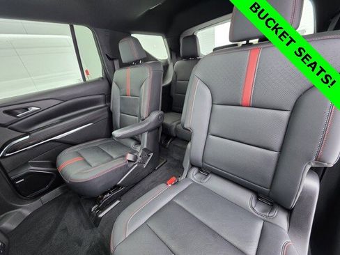 Used 2024 Chevrolet Traverse RS image 14