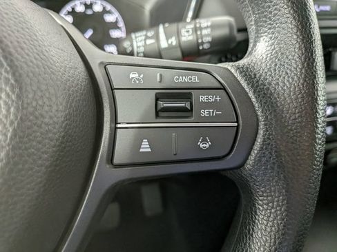 Used 2024 Honda CR-V EX image 7