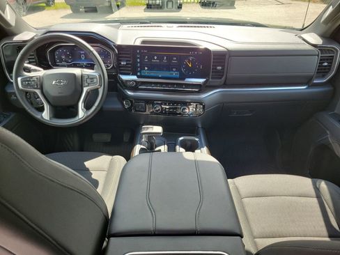 Used 2023 Chevrolet Silverado 1500 RST AWD/4WD image 13