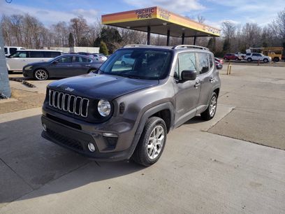 Used 2019 Jeep Renegade Latitude w/ Cold Weather Group