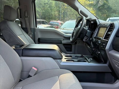 Used 2018 Ford F250 XLT w/ XLT Premium Package AWD/4WD image 37