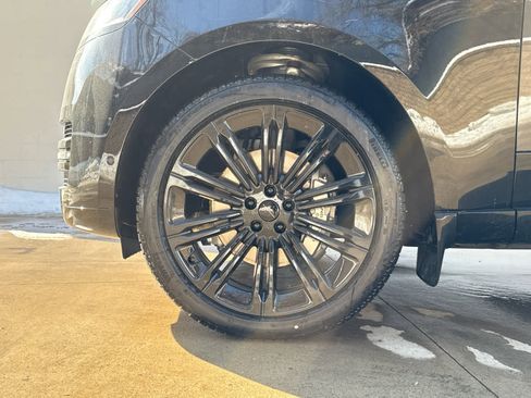 New 2026 Land Rover Range Rover SE AWD/4WD image 6