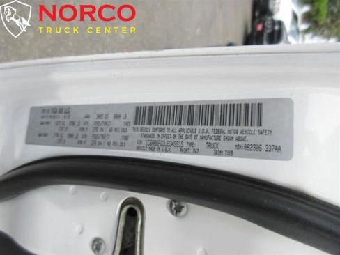 Used 2018 RAM 1500 Tradesman w/ Chrome Appearance Group image 23