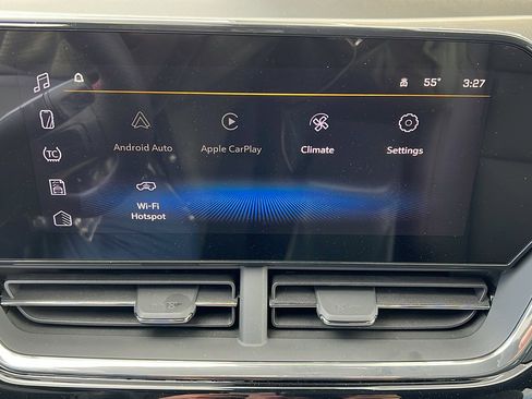 New 2025 Chevrolet Trax RS w/ Driver Confidence Package image 22