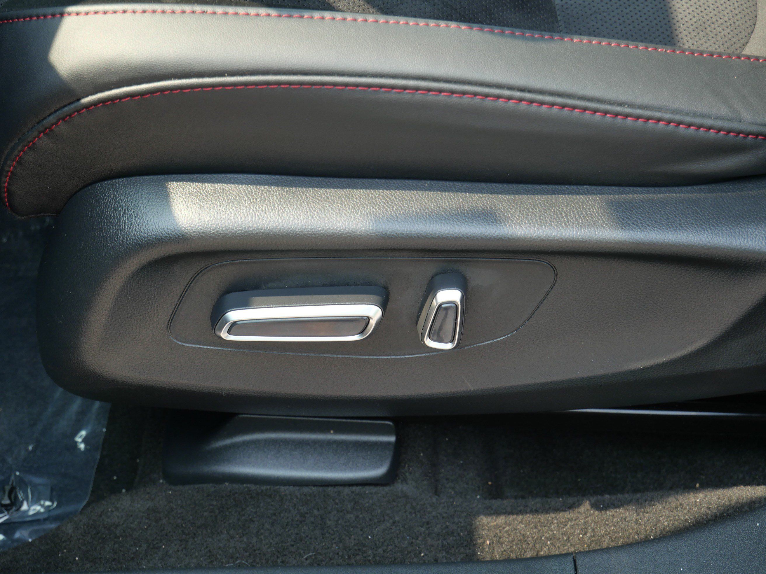 Certified 2025 Acura ADX A-Spec AWD/4WD image 19