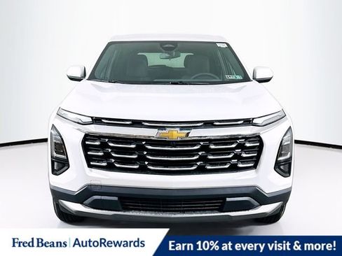 New 2026 Chevrolet Equinox LT AWD/4WD image 2