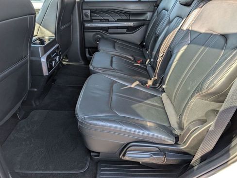 Used 2021 Ford Expedition Platinum image 43