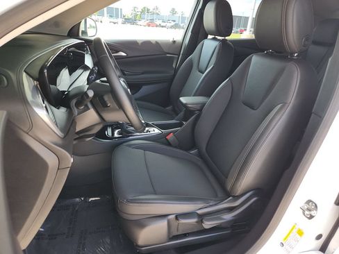 Used 2026 Buick Encore GX Preferred AWD/4WD image 13