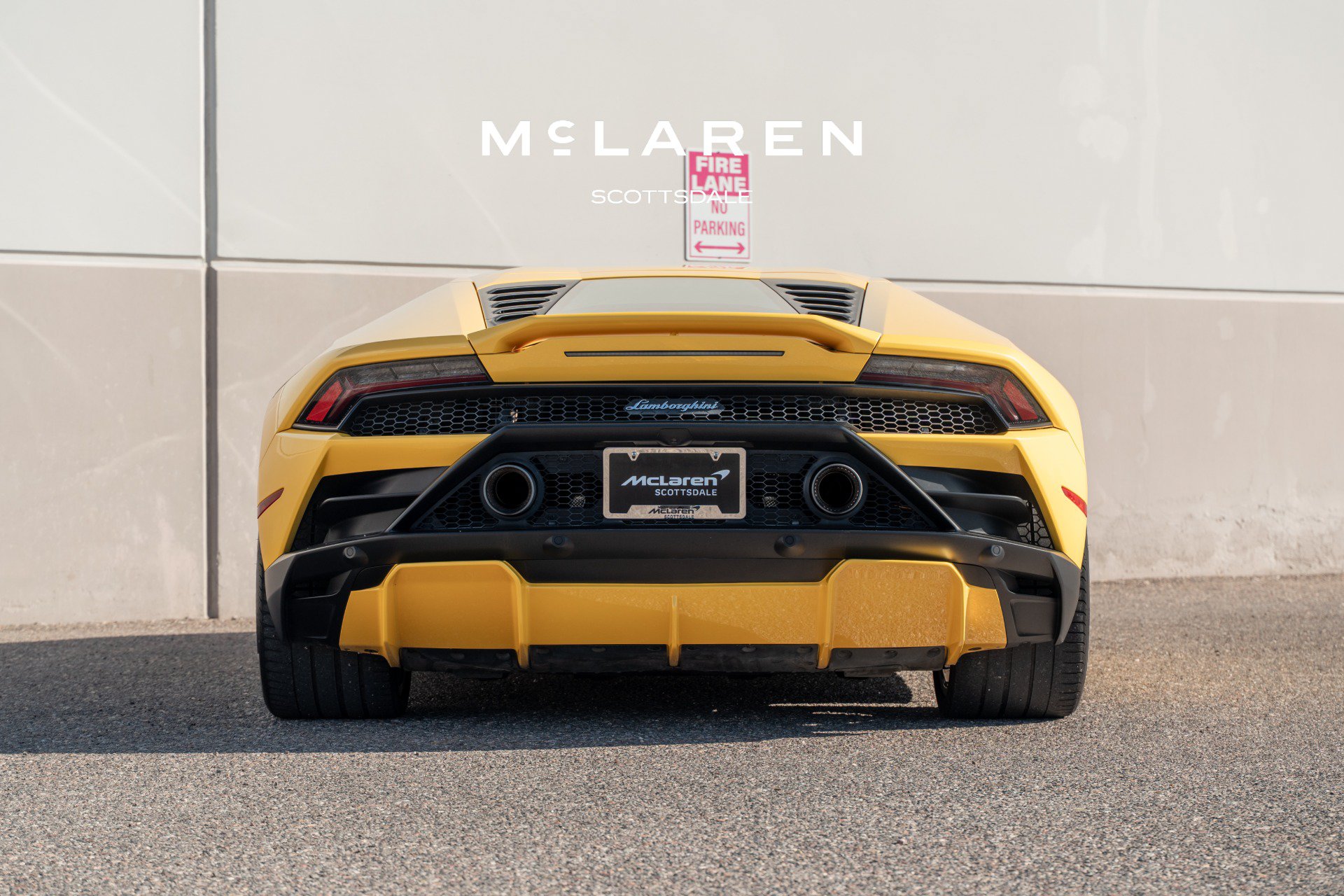 Used 2021 Lamborghini Huracan EVO RWD image 6