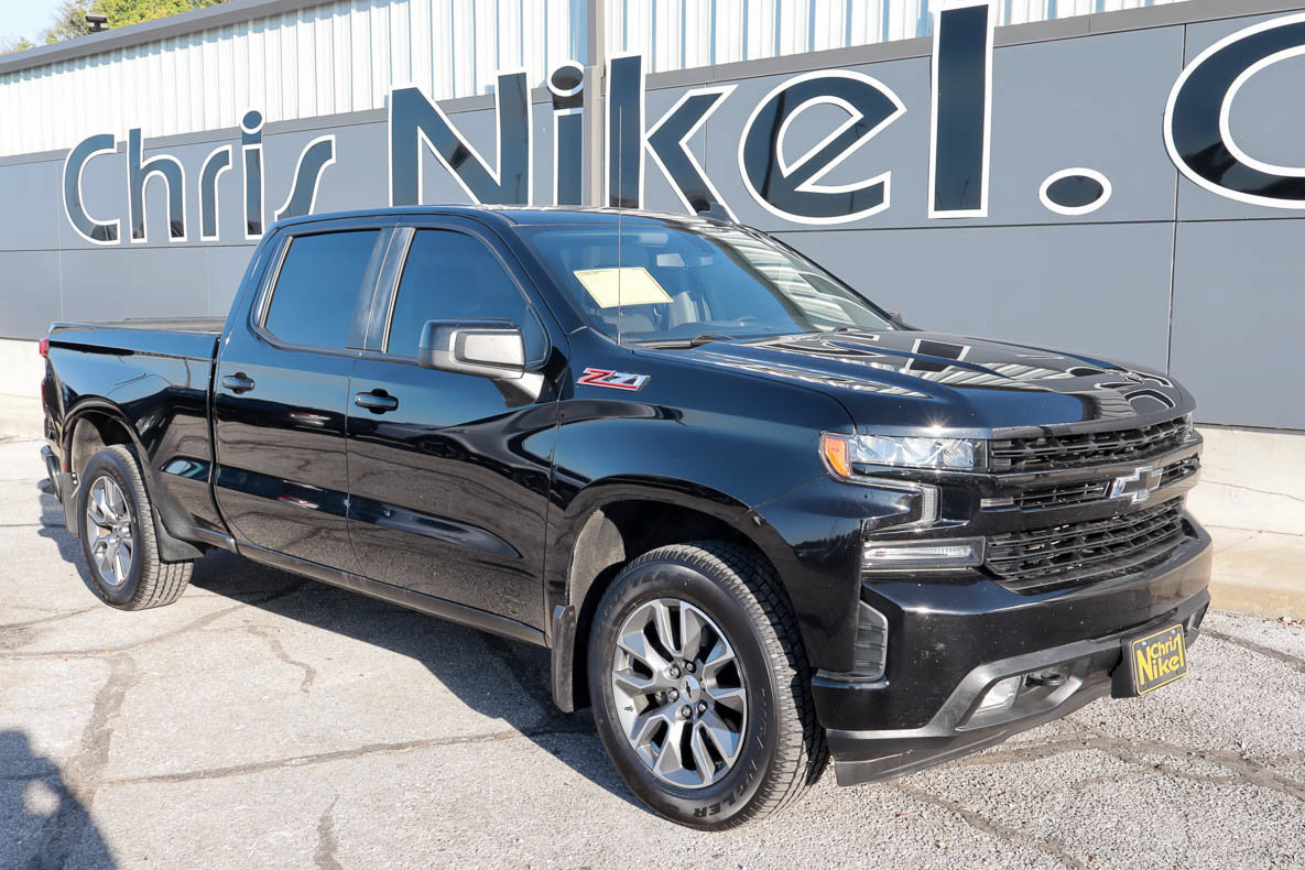Used 2020 Chevrolet Silverado 1500 RST w/ True North Edition AWD/4WD image 1