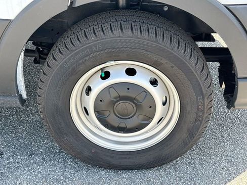 New 2024 Ford Transit 250 Low Roof w/ Load Area Protection Package RWD image 12