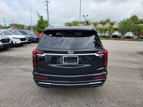 Used 2021 Cadillac XT6 Premium Luxury FWD image 7