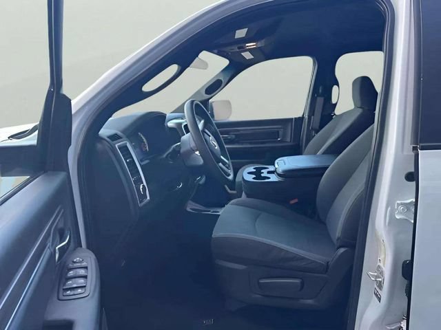 Used 2024 RAM 1500 Warlock AWD/4WD image 9