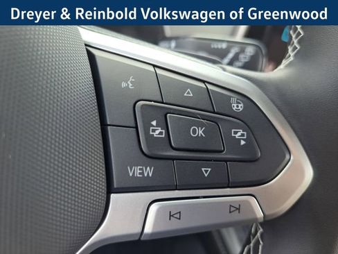 New 2025 Volkswagen Atlas Cross Sport SE image 25