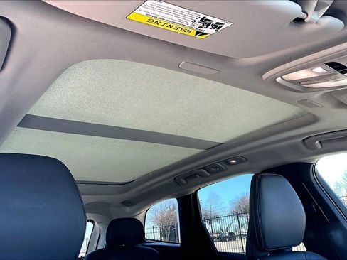 Certified 2023 Volvo XC60 B5 Ultimate image 23