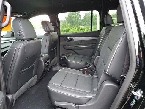 New 2026 Buick Enclave Sport Touring w/ Super Cruise Package image 6