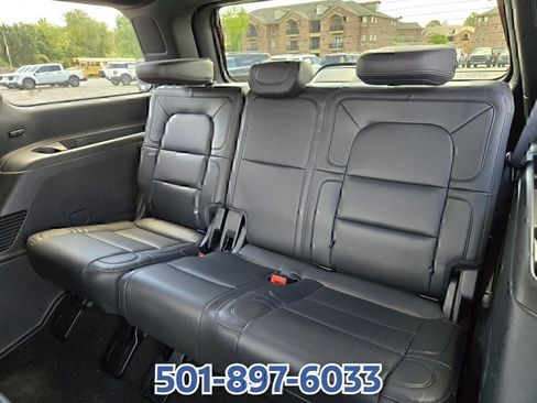 Used 2024 Lincoln Navigator Reserve AWD/4WD image 14