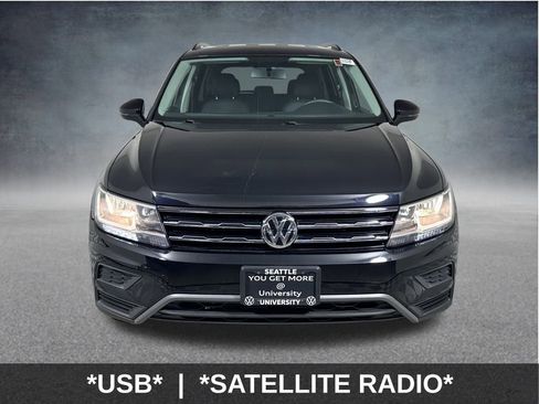 Used 2021 Volkswagen Tiguan S image 2