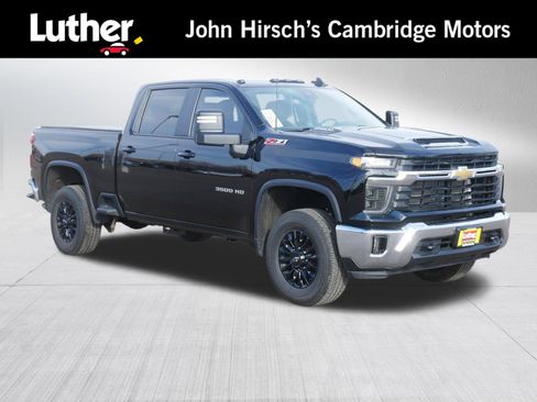 Used 2025 Chevrolet Silverado 3500 LT w/ Convenience Package image 1
