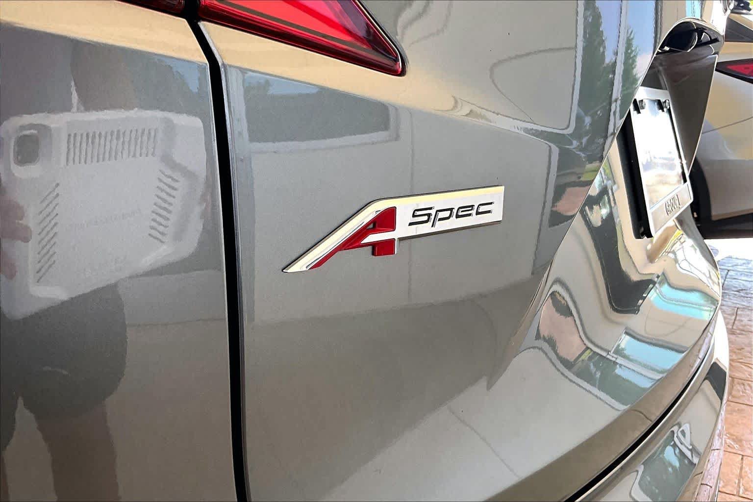 Used 2025 Acura RDX w/ Advance Package AWD/4WD image 9