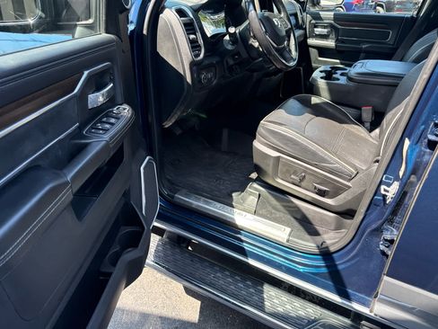 Used 2022 RAM 2500 Laramie AWD/4WD image 14