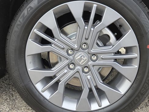 New 2026 Honda Odyssey Touring image 13